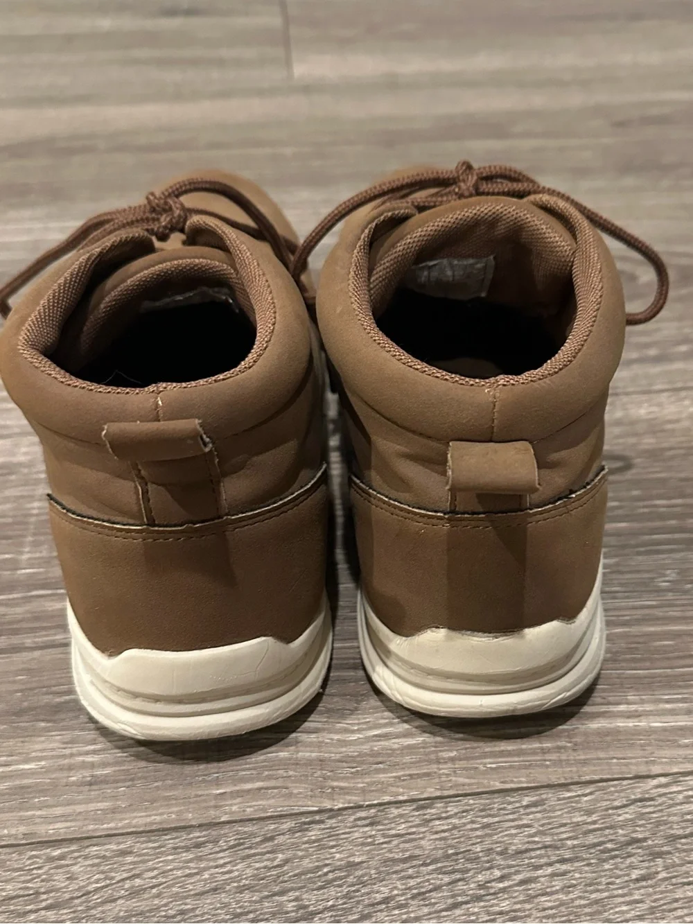 Perry Ellis Portfolio Brown Chukka Suede Style Boots Size 9 1/2